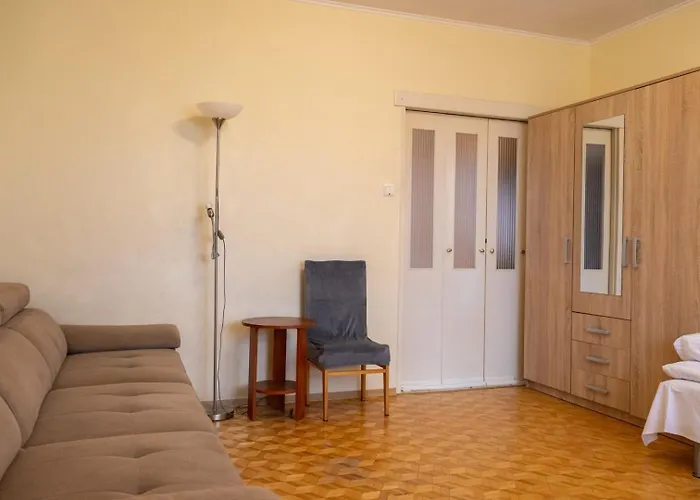 Spacious With A Balcony In Bielany