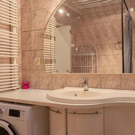 Apartment Spacious With A Balcony In Bielany Warsaw